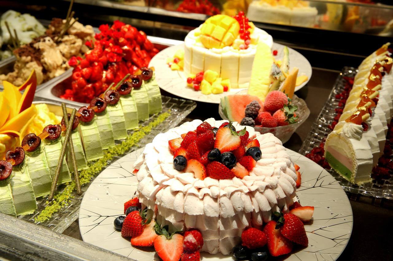 Grand Prince Hotel Shin Takanawa Токио Екстериор снимка A fruit cake