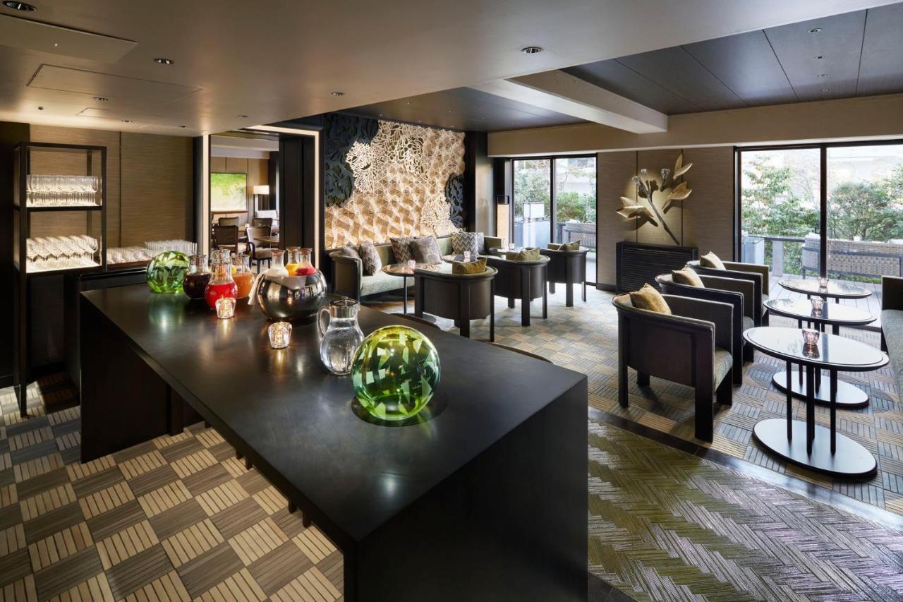 Grand Prince Hotel Shin Takanawa Токио Екстериор снимка The lounge at the Tokyo International Airport
